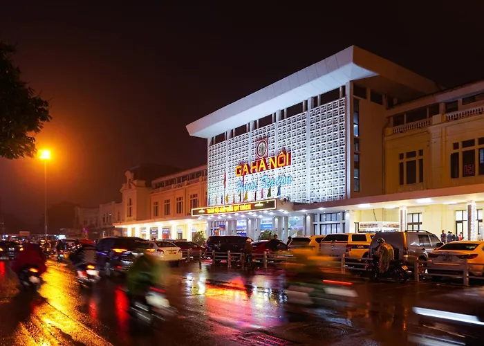 Lushstay Cozy Hostel - Hanoi Train Station